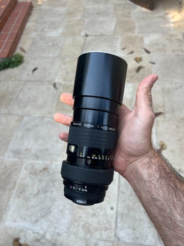 Nikkor 300 ai - f/4.5,