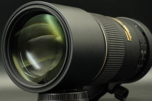 Nikon nikkor 300 f 4 - f/4, d